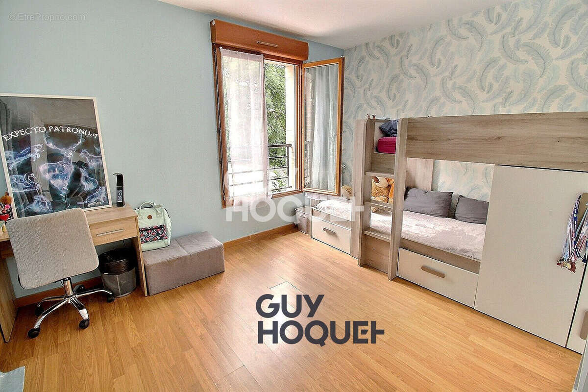 Maison à LIMEIL-BREVANNES