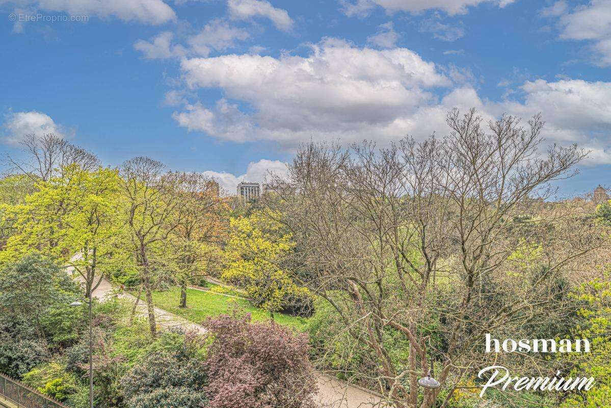 Appartement à PARIS-19E
