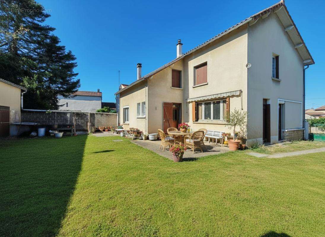 Maison à BIGNOUX