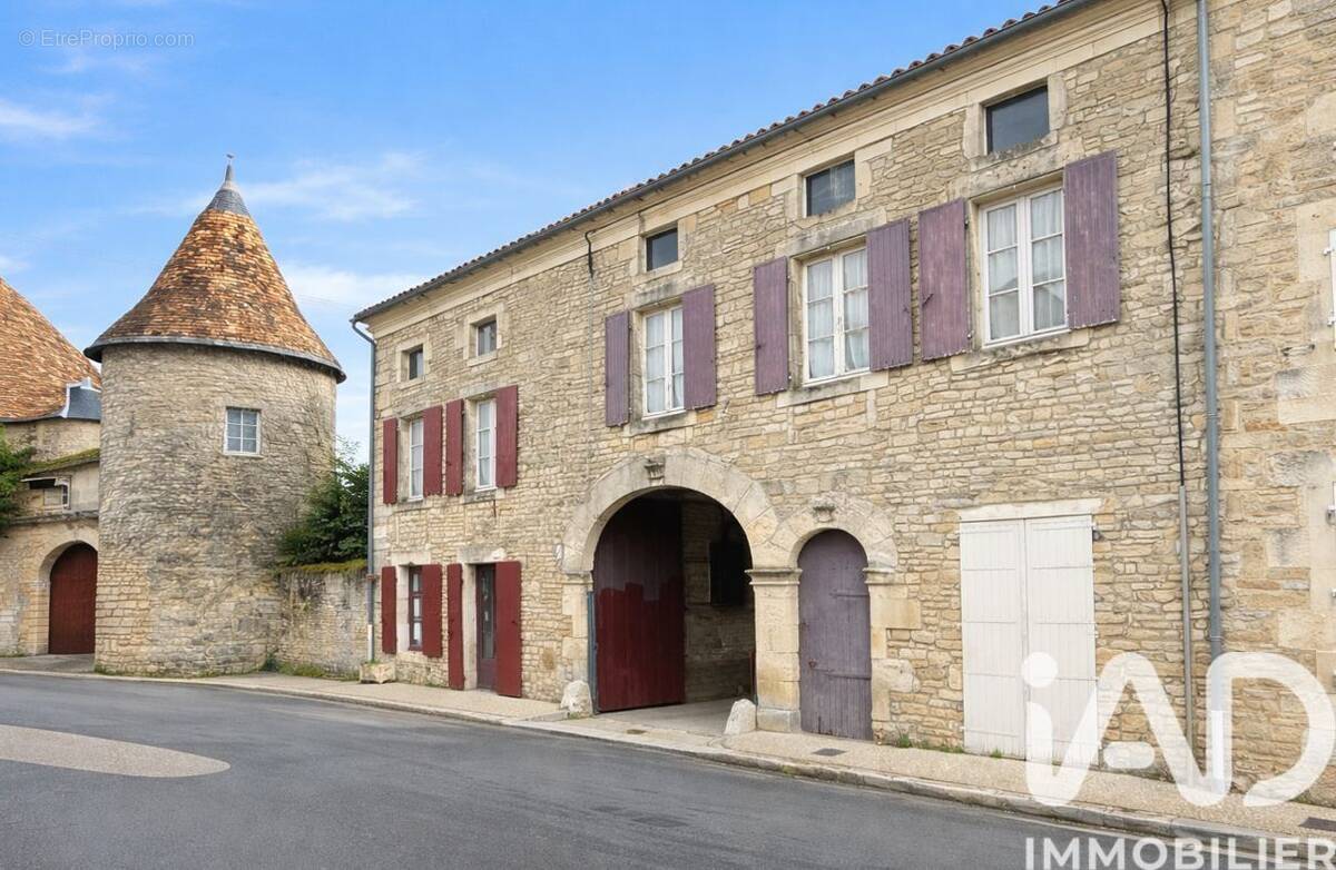 Photo 1 - Appartement à VILLEFAGNAN