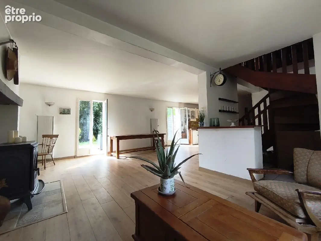 Maison 5 pièces 123 m² à vendre à Nesles-La-Vallee (95690) - photo 5