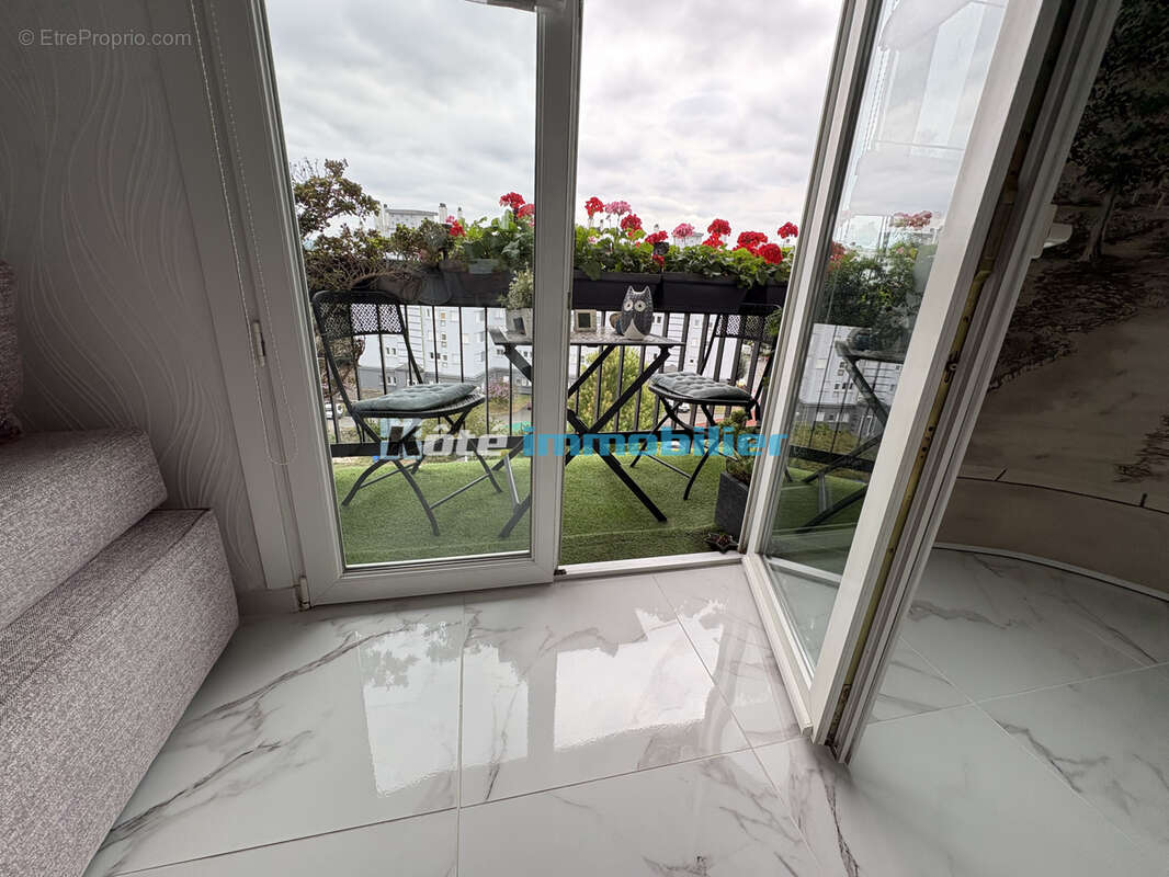 Tarbes centre t4 de 125.33 m2 entierement renove avec balcon filant - photo 13