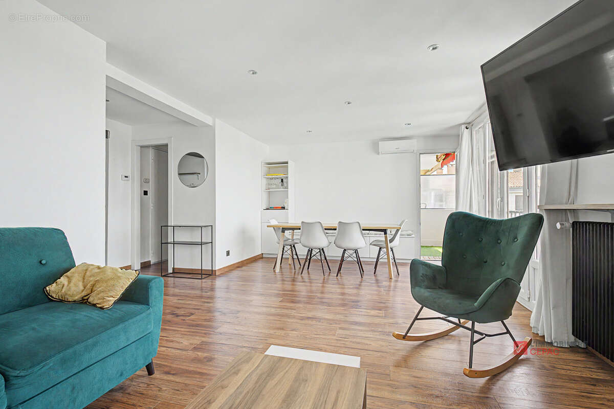 Appartement à AIX-EN-PROVENCE