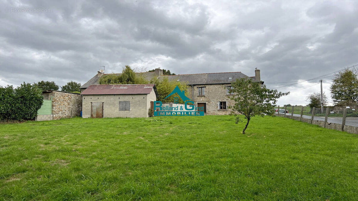 Maison à SAINT-GERMAIN-SUR-ILLE