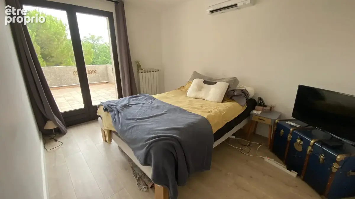 Maison familiale T6 de 150 m2 avec terrain et piscine - photo 15