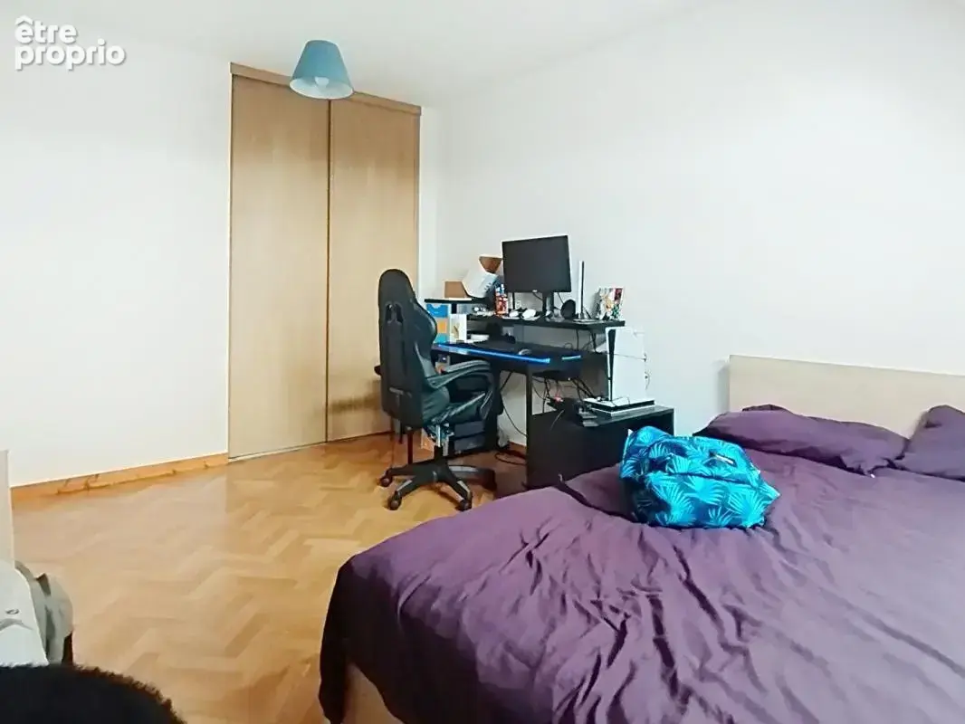 Maison familiale 156 m² : 5 chambres, bureau, garage et dépendance, gare à pieds, télétravail Bonneval - photo 11