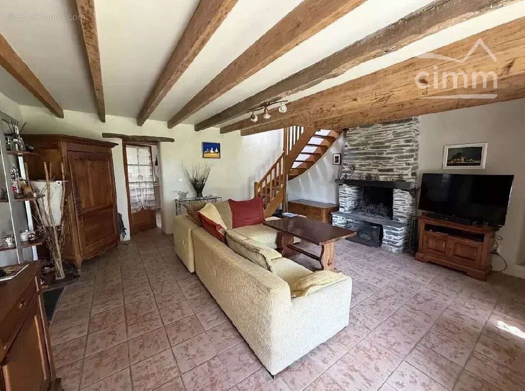 Maison à HERIC