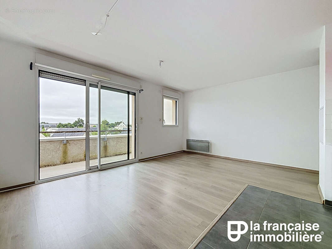 A vendre - bruz - vert buisson - t2 avec garage et balcon - photo 8