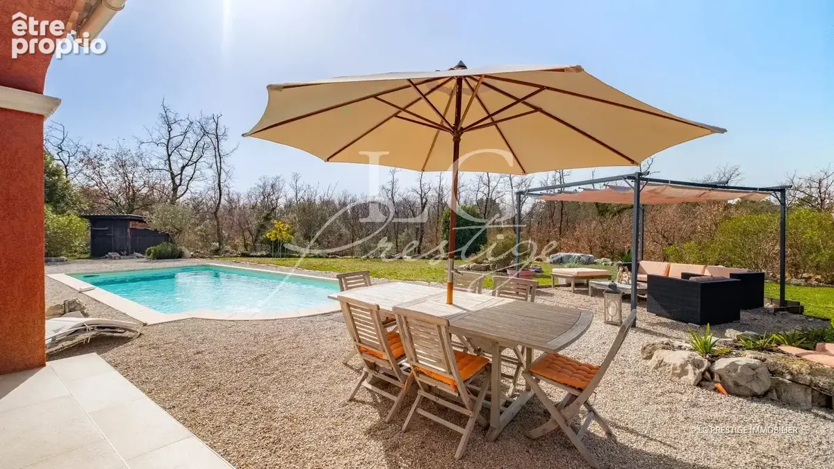 Callian – Villa plain-pied 4 chambres avec piscine, au calme - photo 14