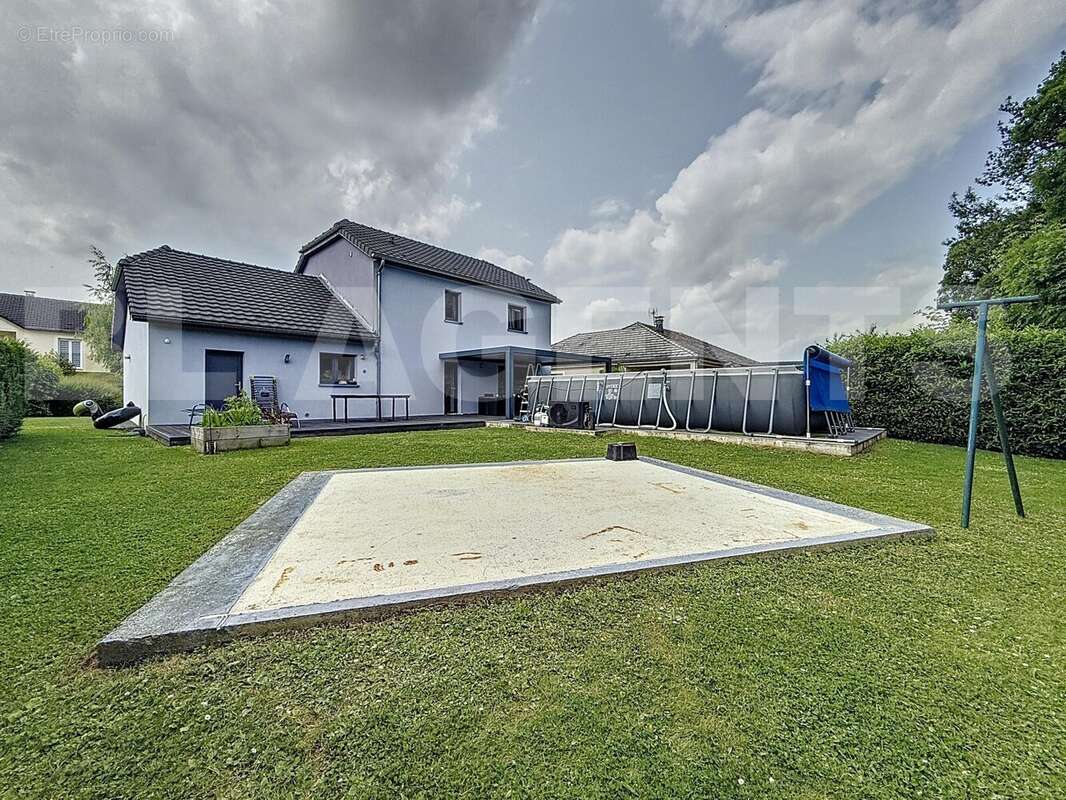 maas_00016 - Maison à REHON