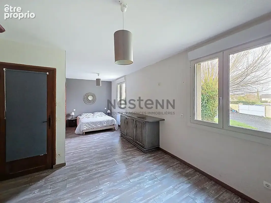 Ouistreham ? belle propriété familiale avec piscine, 6 chambres et sous-sol complet - photo 11