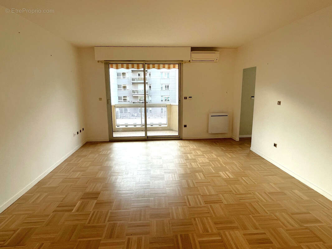 Appartement à LYON-6E