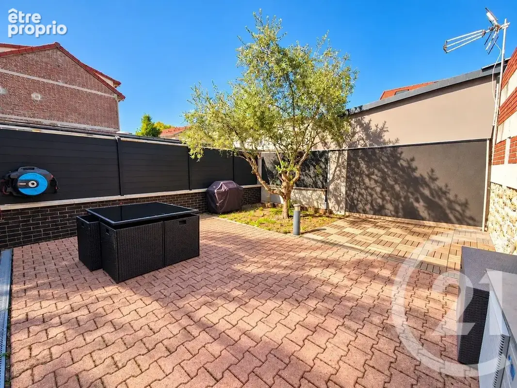 Maison 5 pièces 150 m² à vendre à Saint-Maur-Des-Fosses (94100) - photo 5