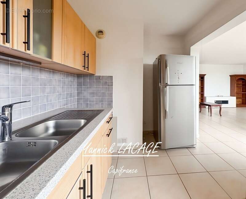 Appartement à MARSEILLE-13E