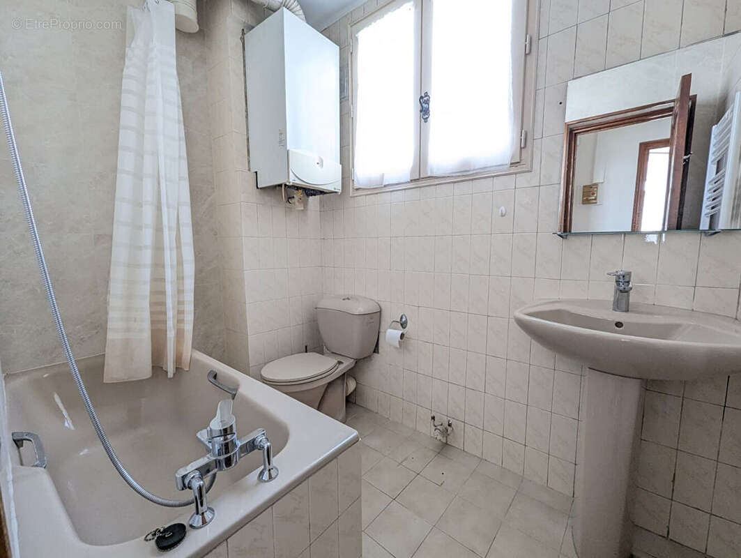 Appartement à PARIS-15E