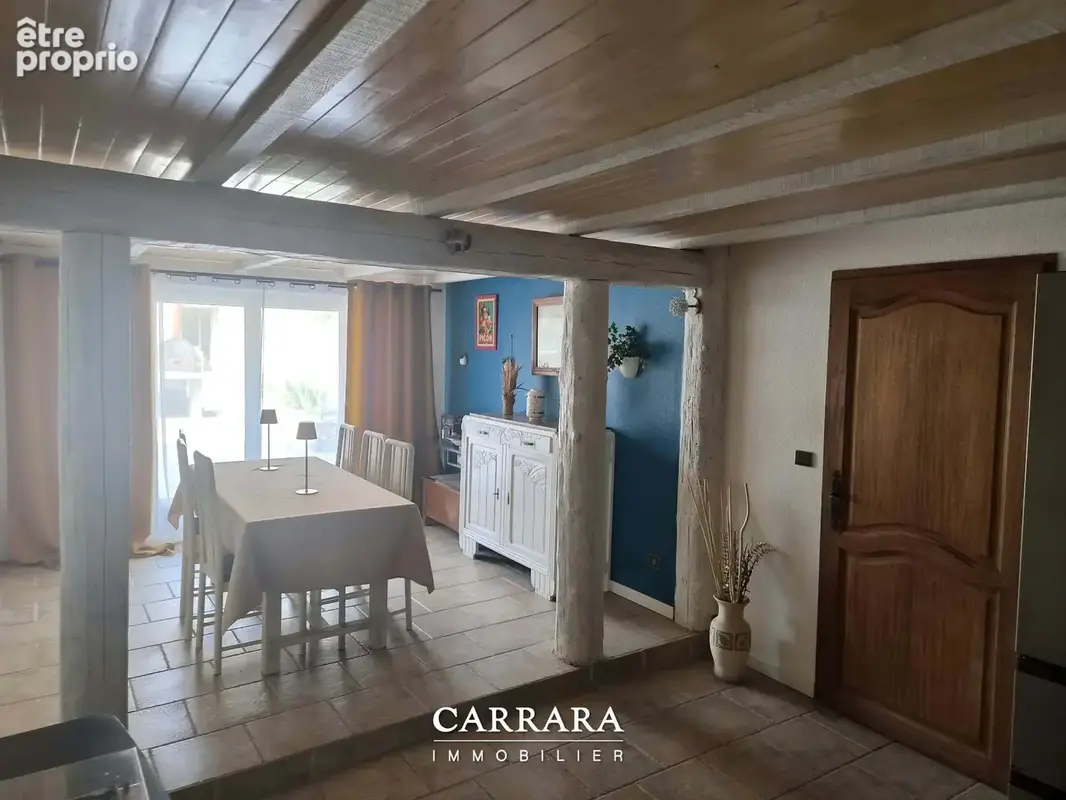Maison de village de caractère avec dépendance et jardin - photo 3