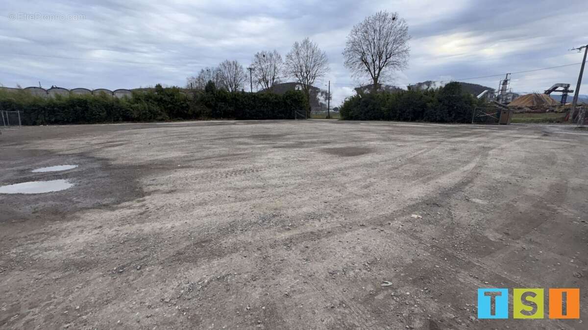 Commerce à SAINT-GAUDENS