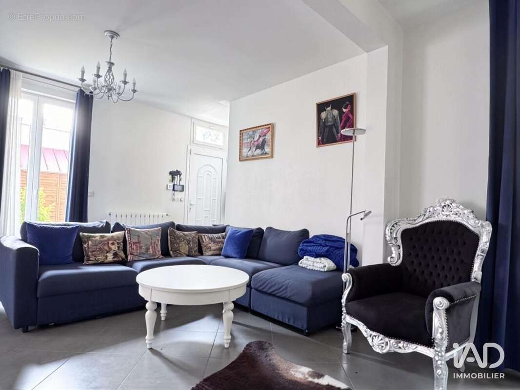 Photo 2 - Maison à MONTESSON