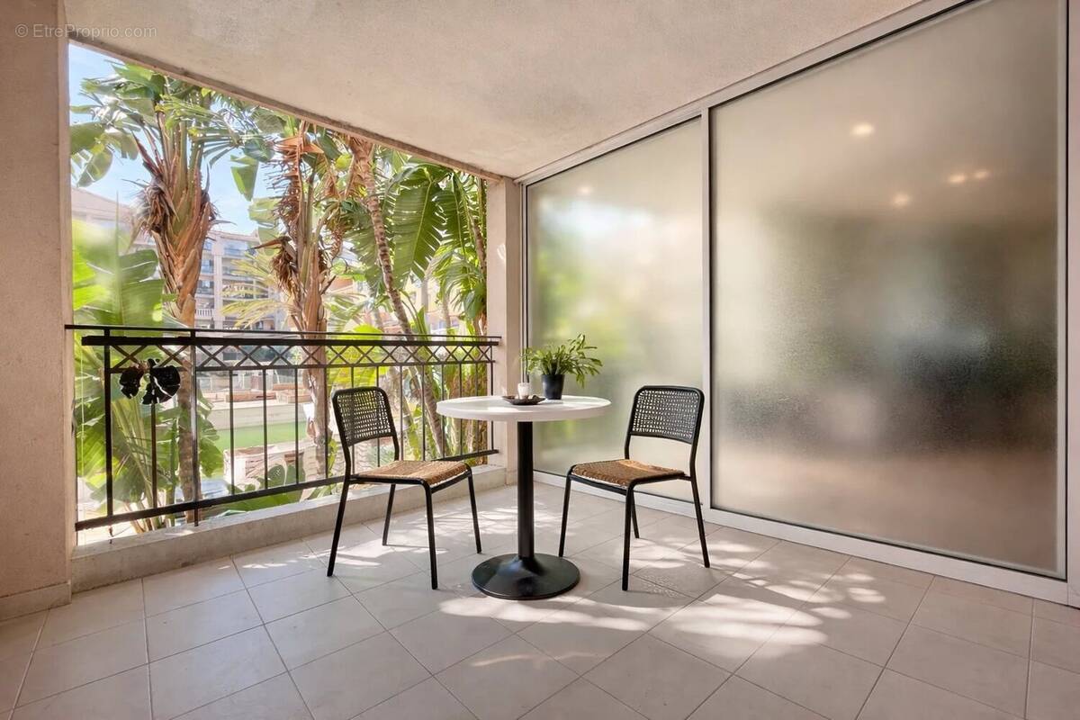 Appartement à CANNES