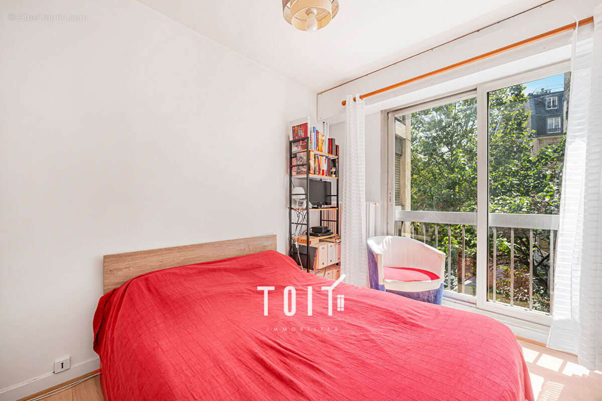 Appartement Paris 14 ème de 4 pièce(s)  3 chambres avec balcons 80 m2 - photo 7
