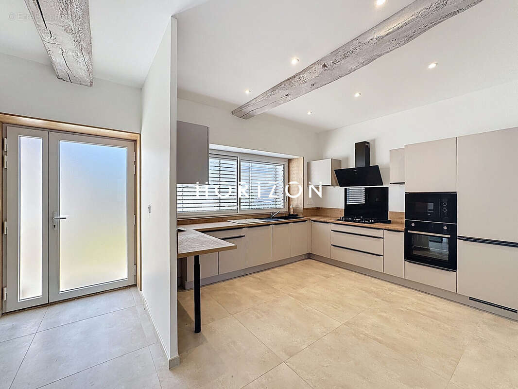 Maison à CORCELLES-EN-BEAUJOLAIS