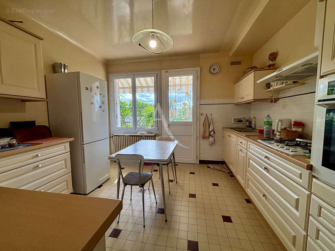 Maison de qualité idéalement située - photo 3