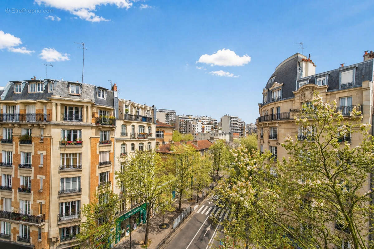 Appartement à PARIS-20E