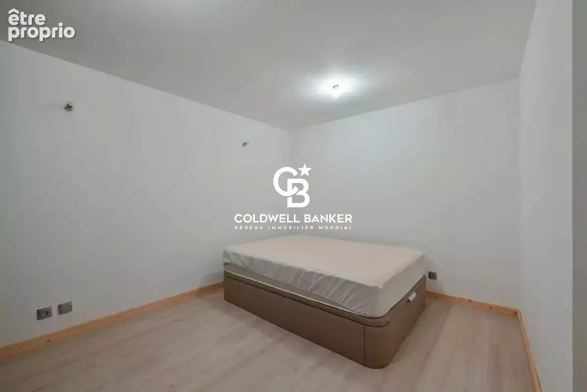 Appartement T2, 66.2 m² , Sallanches Hyper centre - photo 8