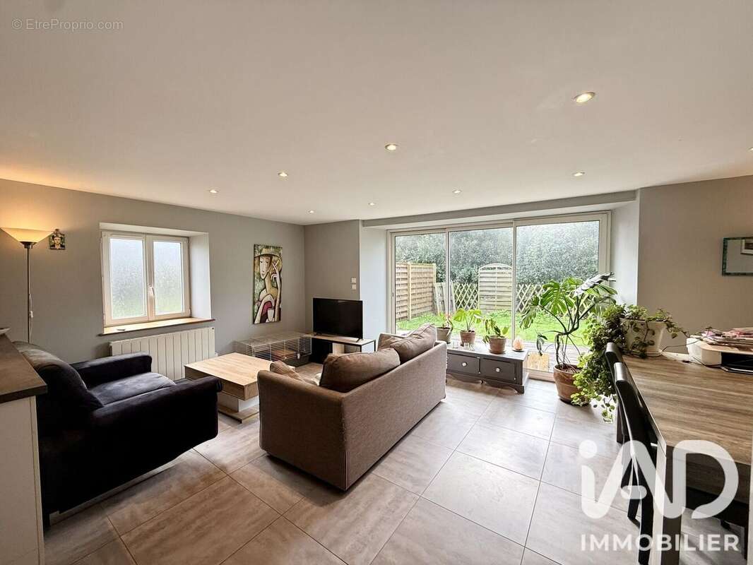 Maison 100 m² à Quettreville-Sur-Sienne  - photo 9