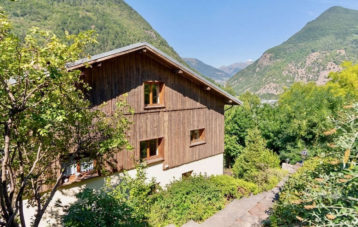 Maison à MOUTIERS