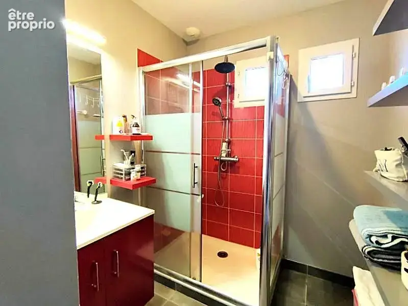 VALROS - MAISON 116 m2 environ - ADAPTÉE PMR - 6 pièces - 5 CHAMBRES dont 3 au rez-de-chaussée - JARDIN TERRASSE -    / REF 1513 - photo 8