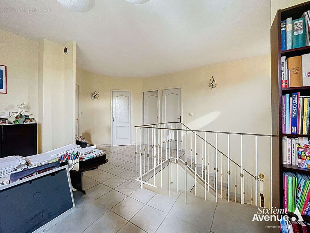 Maison à SAINT-SYMPHORIEN-D&#039;OZON