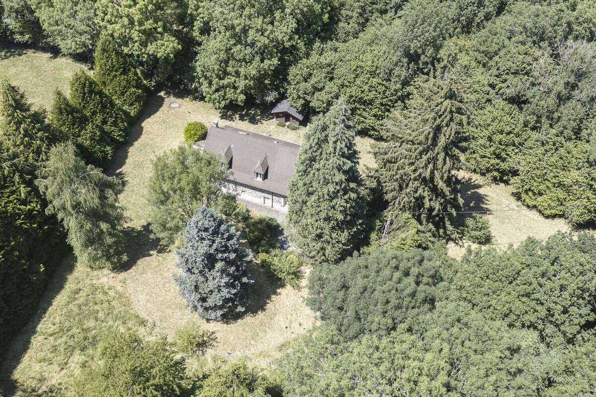 Maison 111 m² à Ally  - photo 6
