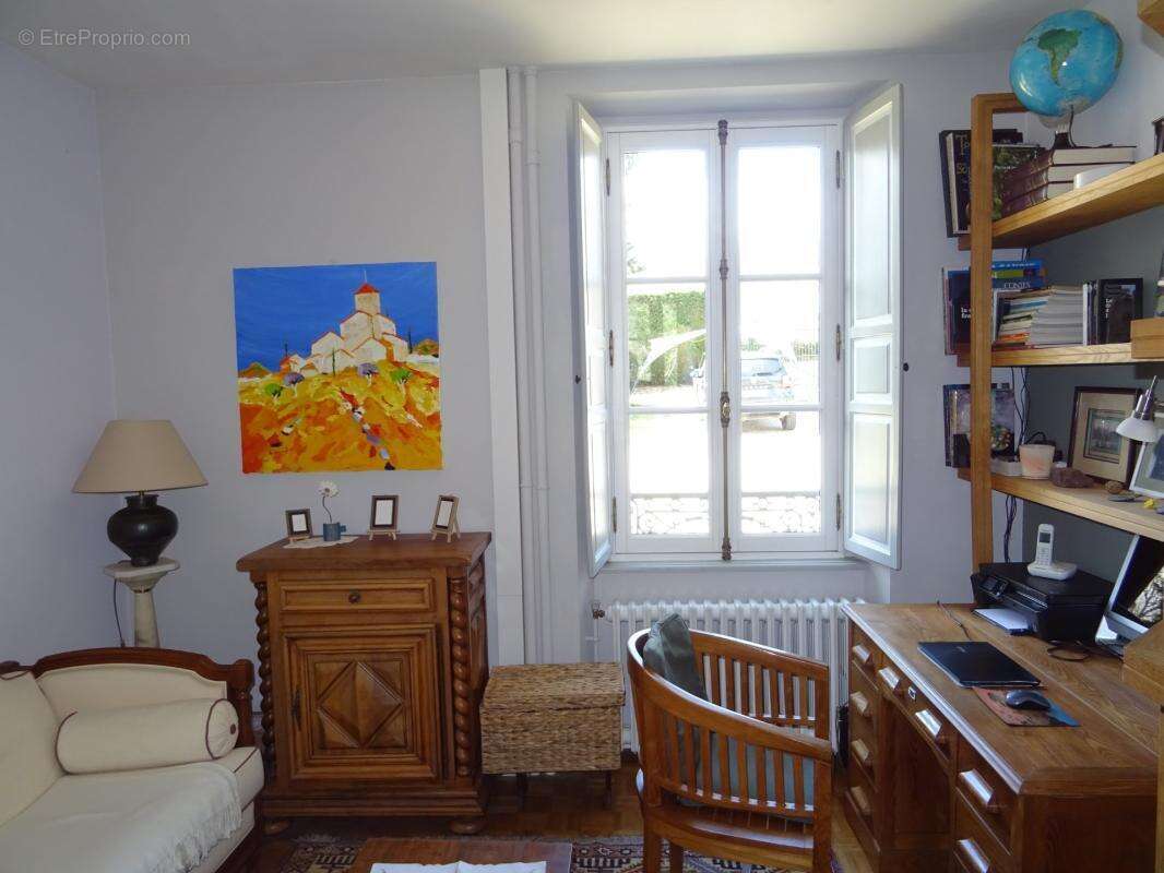 Secteur saint hilaire les places proche de nexon en haute vienne magnifique manoir du 17eme de 280 m² habitables sur 17862 m² de - photo 16