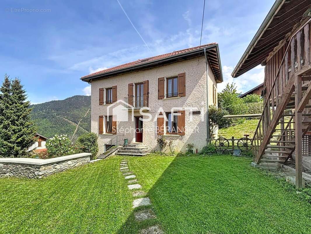 Photo 2 - Maison à ALLEVARD