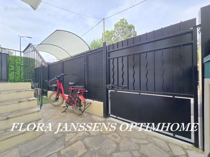 Maison à COLOMBES