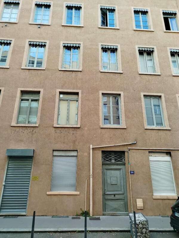   - Appartement à CALUIRE-ET-CUIRE