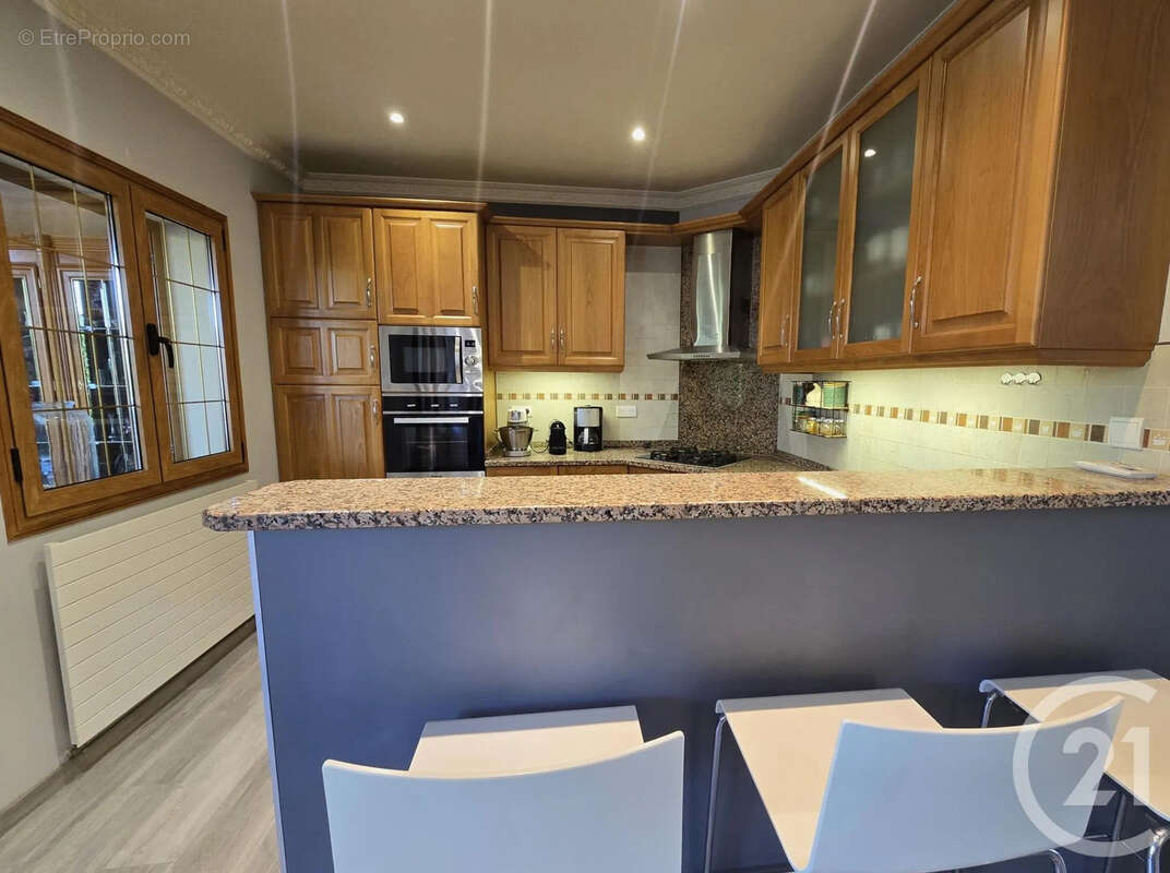 Maison à ORMESSON-SUR-MARNE