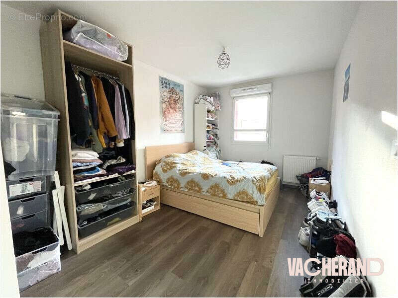 Appartement à LEZENNES
