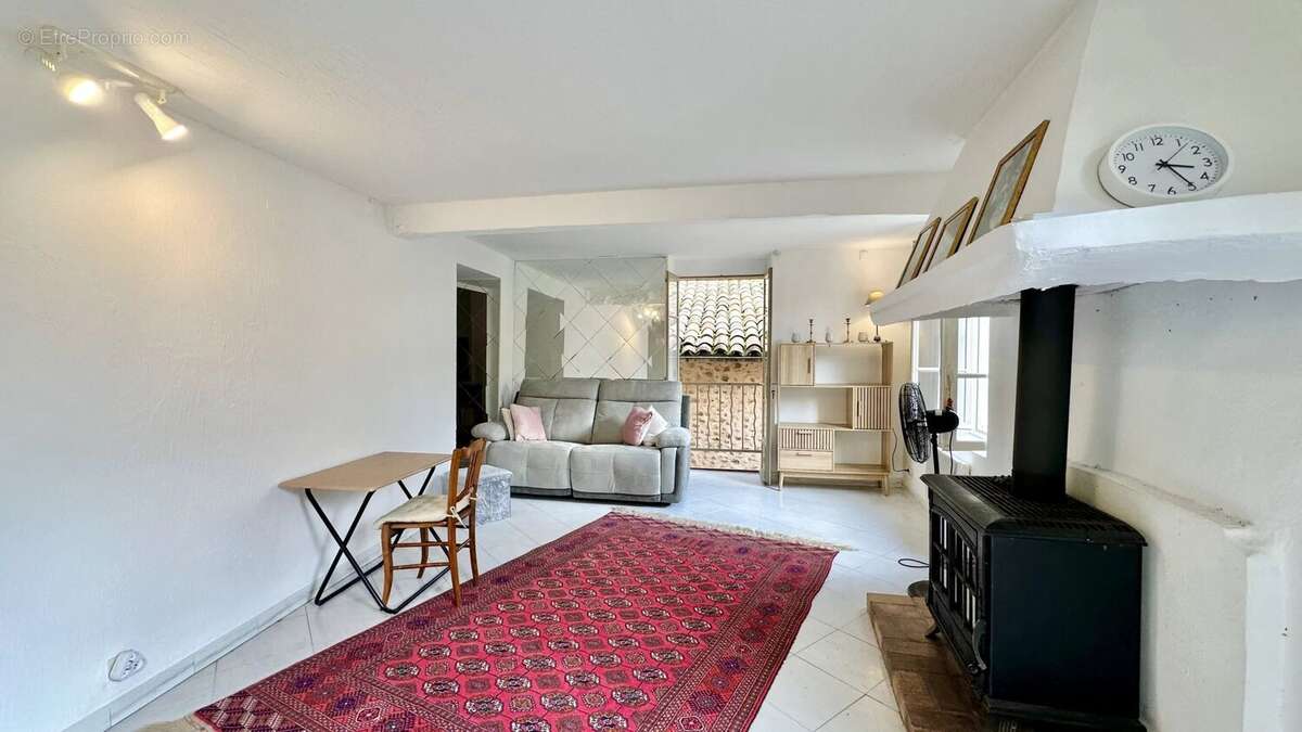 Appartement à CAGNES-SUR-MER