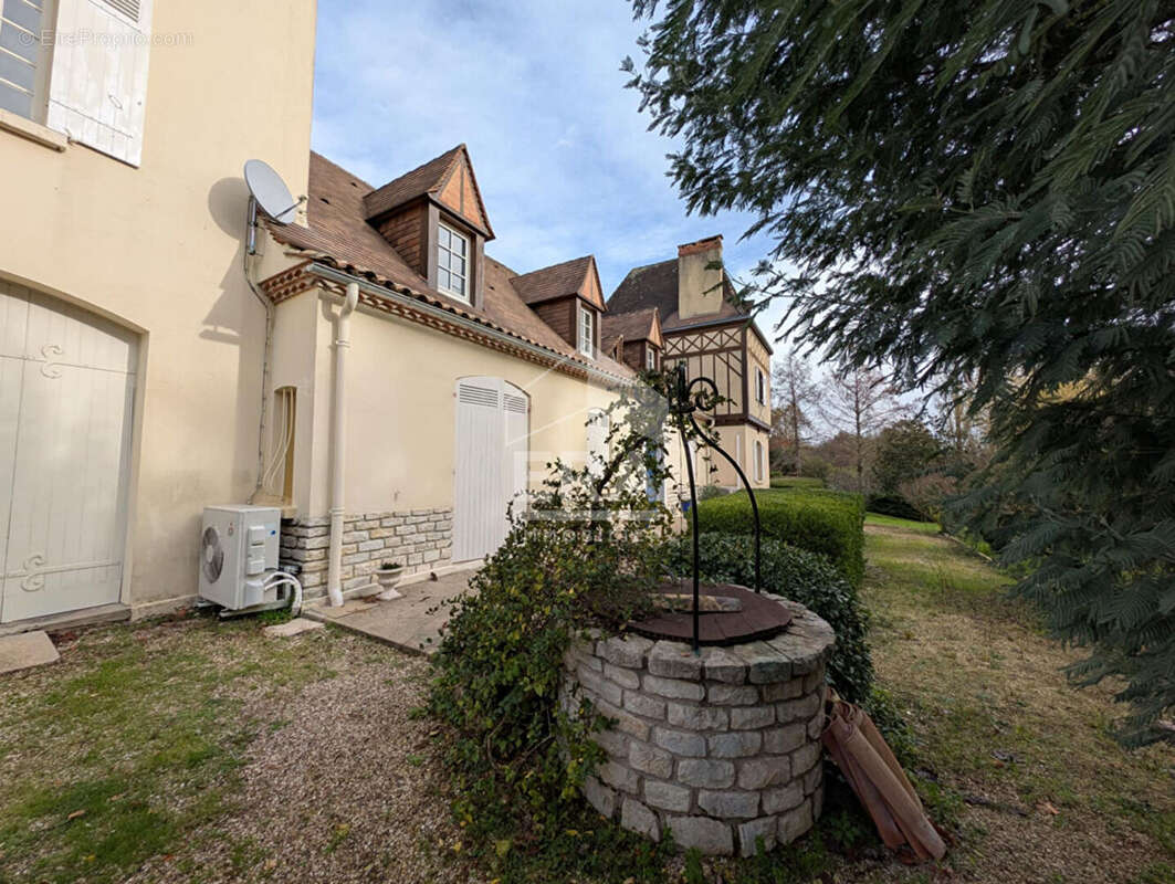 Maison à MONTPON-MENESTEROL