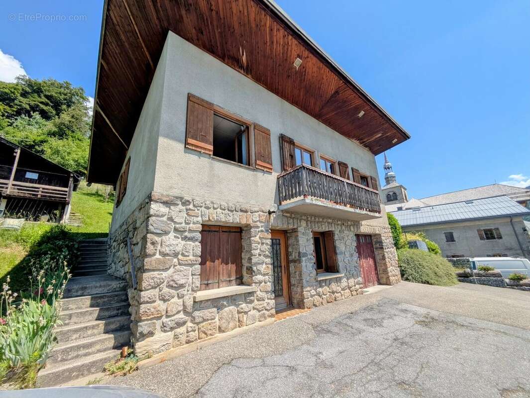 Maison à SAINT-NICOLAS-LA-CHAPELLE