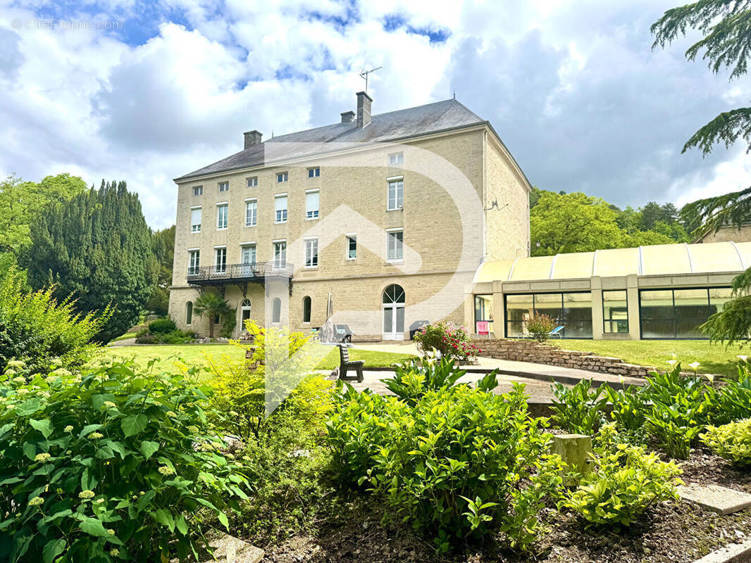 Maison à SUZANNECOURT