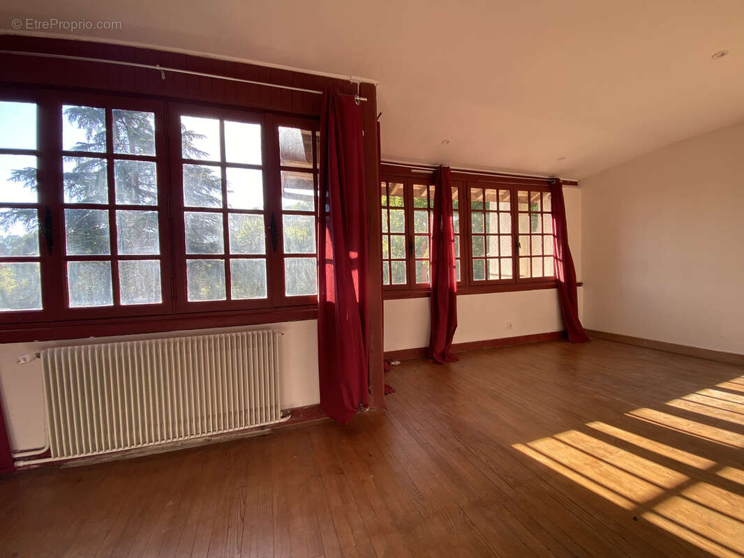 Maison à BUZET-SUR-BAISE