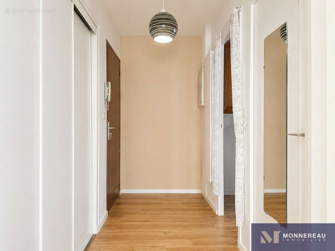 Appartement type t2 proximite immediate marche de royan - photo 8