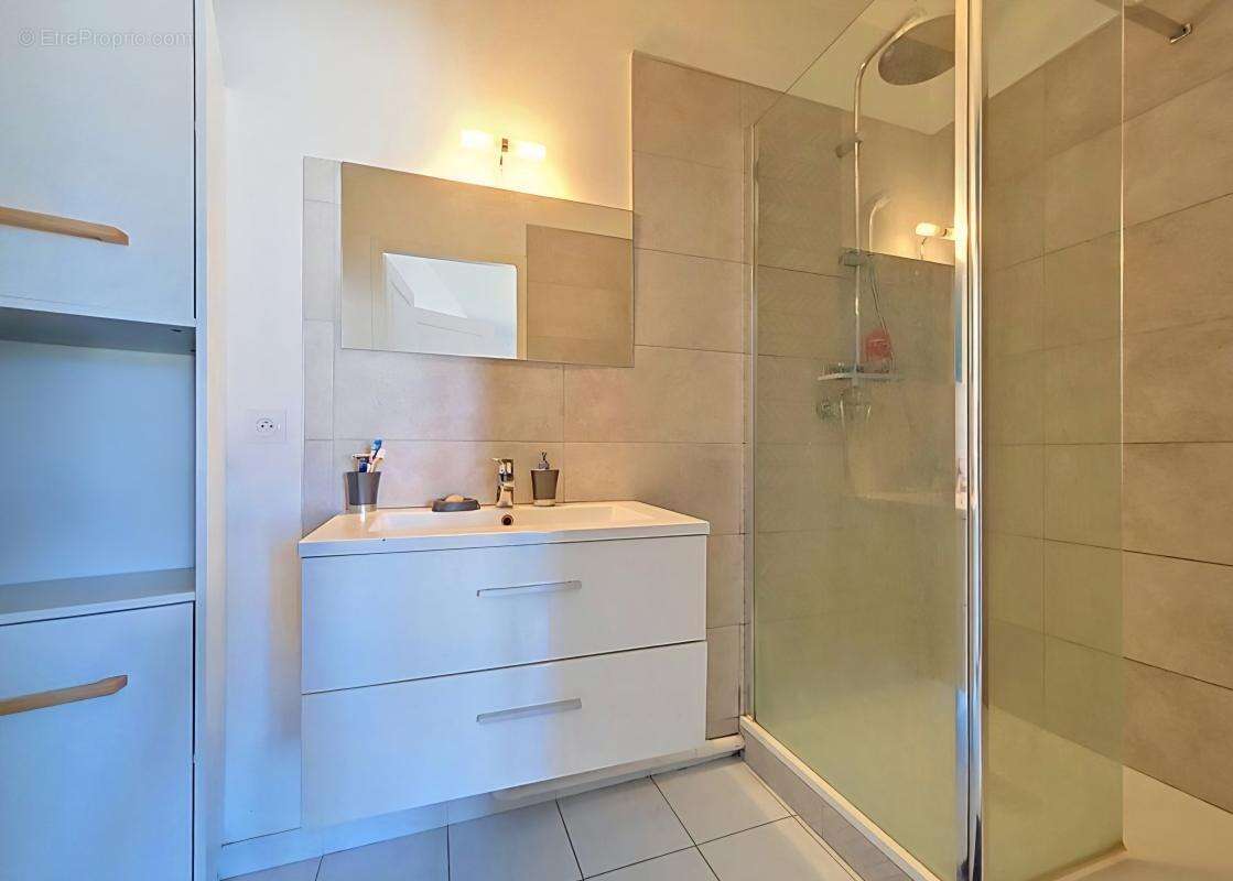Appartement à HEYRIEUX
