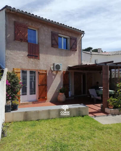Maison à SANTA-MARIA-POGGIO