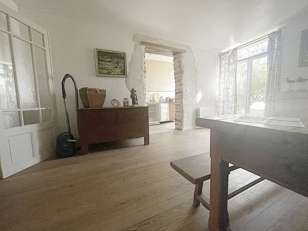 Maison à PREMERY