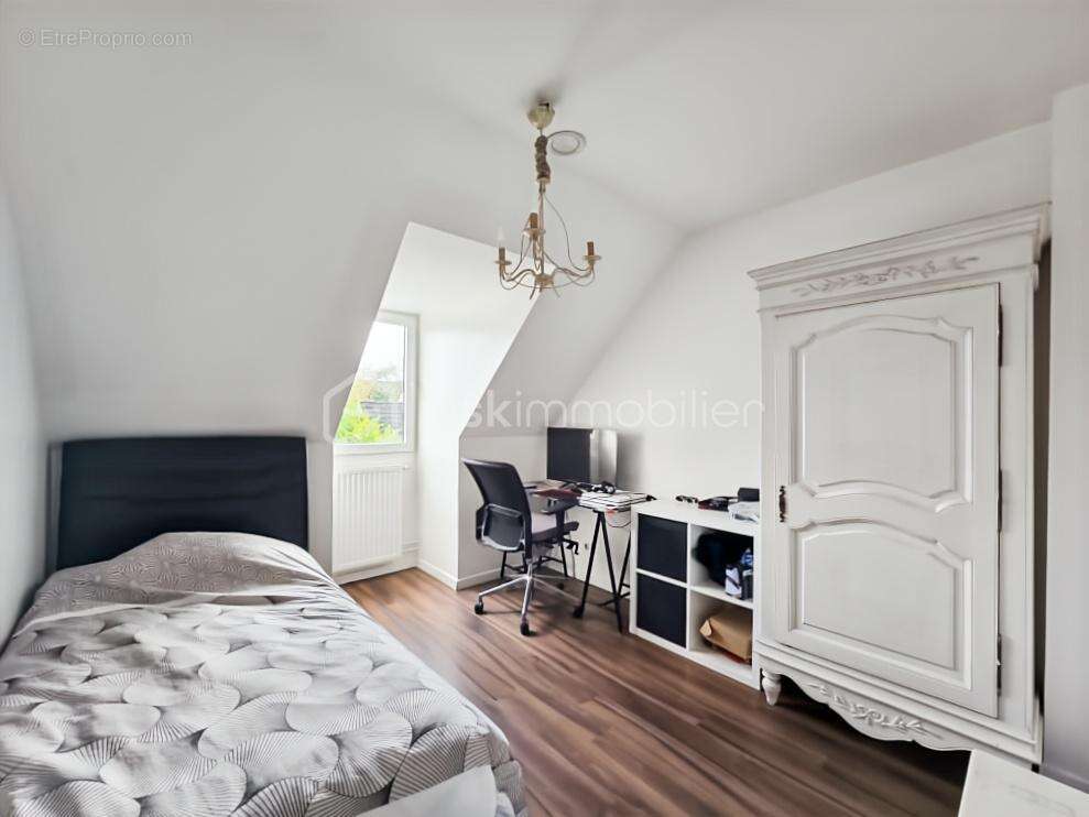 Maison à GOUSSAINVILLE