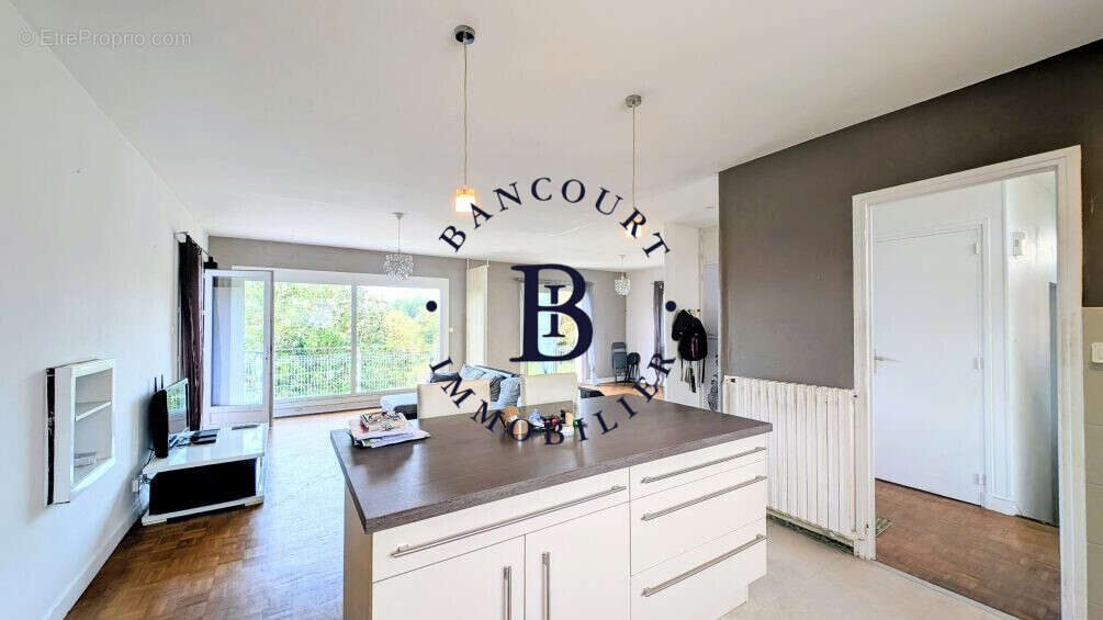 Maison 111 m² à Brive-La-Gaillarde  - photo 9